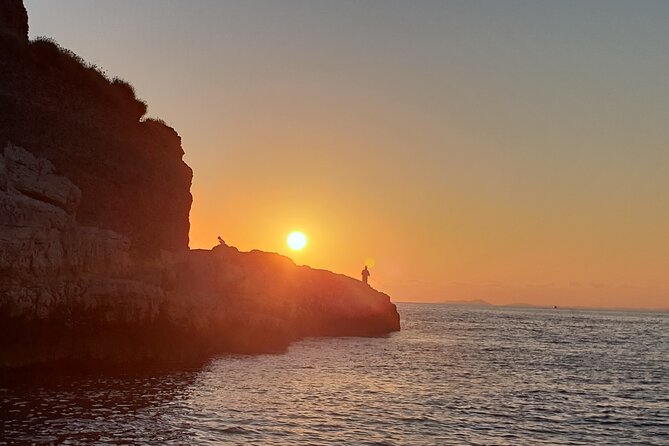 2-Hour Sorrento Coast Sunset Cruise with Dinner Experience - Captain Sal and Lorenzo: Commentary That Makes the Coast Make Sense