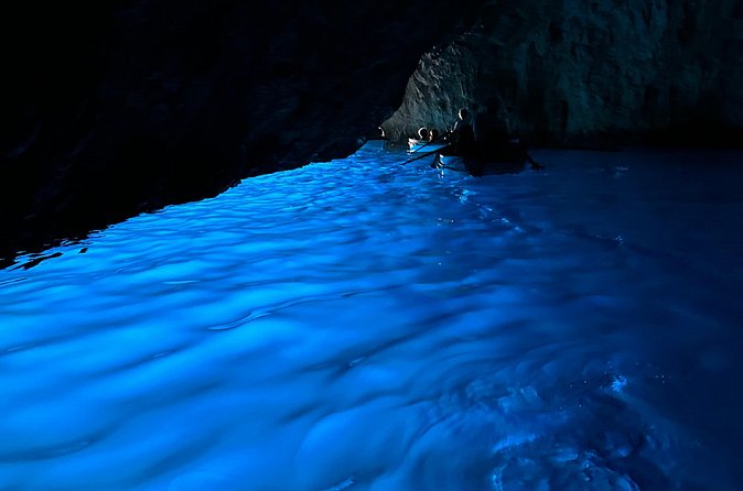 4 Hours Private Boat Tour to Capri from Sorrento - Swim and Snorkel at Marina Piccola, Then I Faraglioni