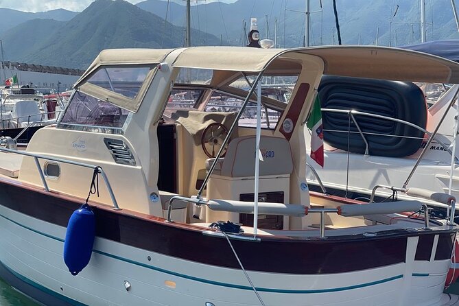 Amalfi Coast Boat Excursion: Swim, Explore, and Relax - Positano or Amalfi: the 2-hour shore decision