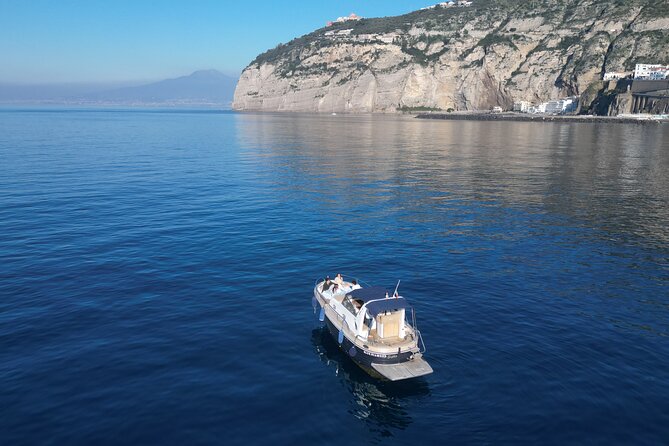 Amalfi Coast Private Boat Tour - Li Galli islands: snorkeling chances and cinematic coastline views