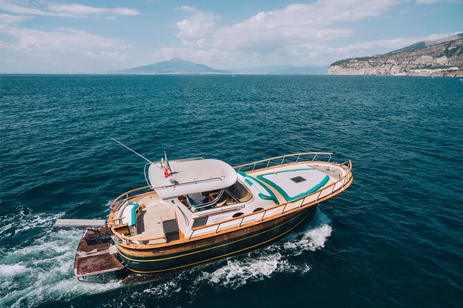 Amalfi Coast Private Boat Tour from Sorrento, Positano or Naples - Crew and logistics: where the day starts and how you get there