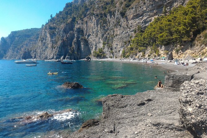 Amalfi Coast Private Tour from Sorrento - Premium 28ft Boat - Stop 4 Praiano: Coastal Architecture, Seen from the Deck