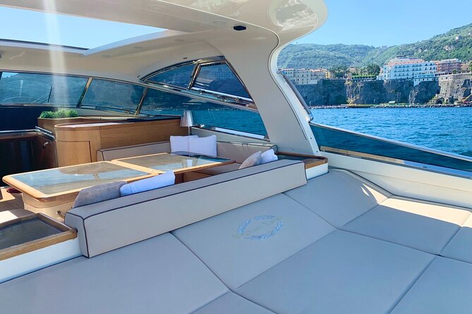 Amalfi Coast Private Yacht Cruise: Explore Positano and Amalfi! - Li Galli islands and the sirens of Greek mythology