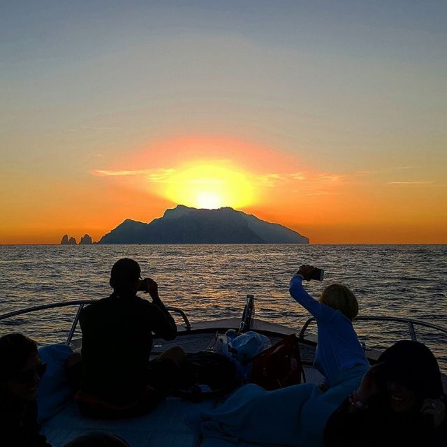 Capri: Day & Night Boat Tour - 3 Hours on Capri at Night: How to Make It Count