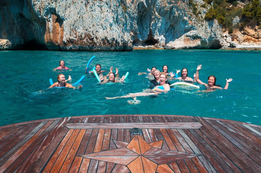 Capri: Full-Day Small Group Boat Tour - Faraglioni and the Punta Carena Lighthouse pass
