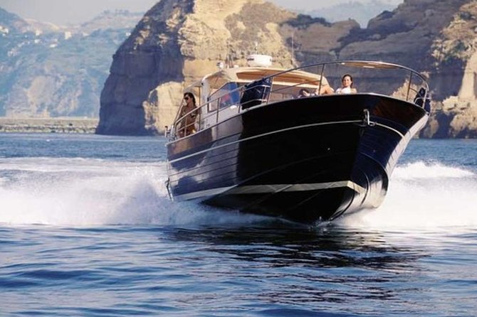 Capri private boat tour from Sorrento - Private boat from Sorrento to Capri: what you’re paying for