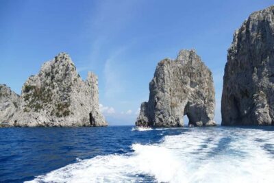 Capri private boat tour from sorrento on Itama 50