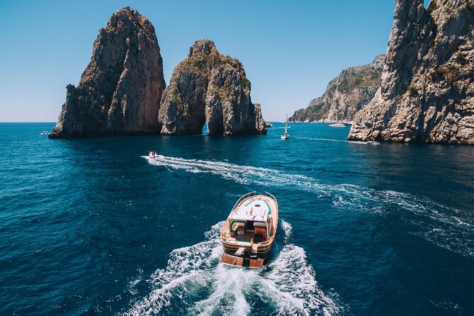 Capri Private Boat Tour from Sorrento, Positano or Naples - Gozzo F.lli Aprea 36 - The Boat: Why the Gozzo F.lli Aprea 36 Matters
