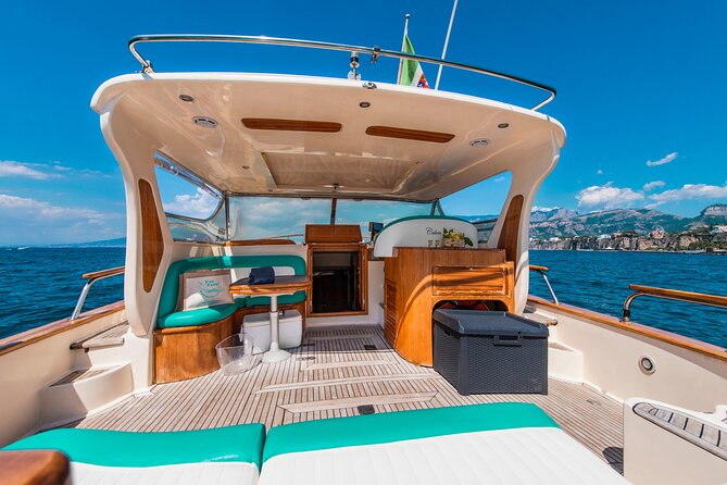 Capri Private Boat Tour from Sorrento, Positano or Naples - Gozzo F.lli Aprea 36 - Food, Drinks, and the Pace of Relaxation