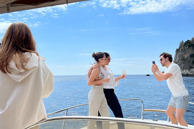 Capri Secret Corners Semi-Private Boat Tour with Local Captain - Key highlights, the good stuff