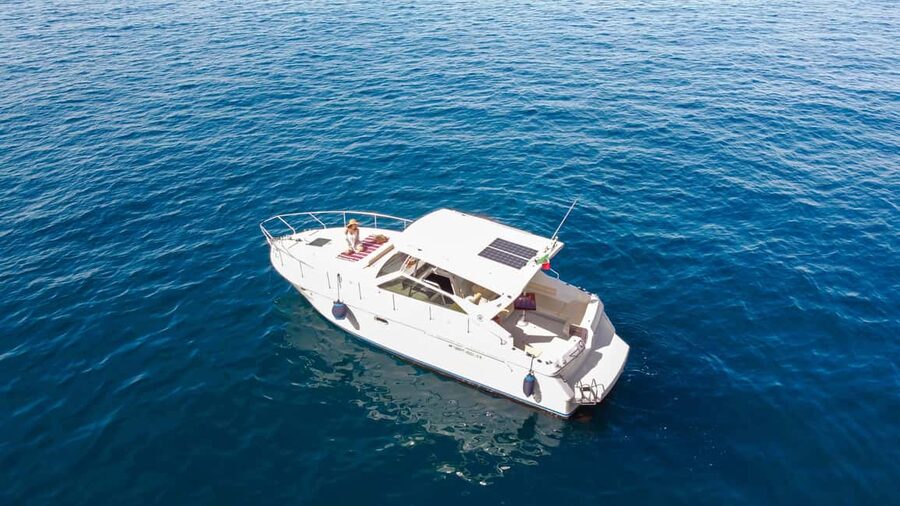 Capri: shared boat tour from Sorrento - 7 hours - Your 3 Hours on Capri: How to Choose Without Overplanning