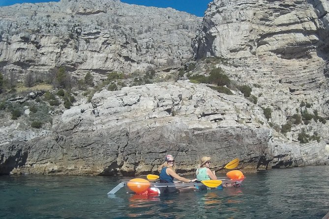 Chasing Syrens Transparent Kayak Winter Tours - Group size, comfort, and the weight limit you need to respect