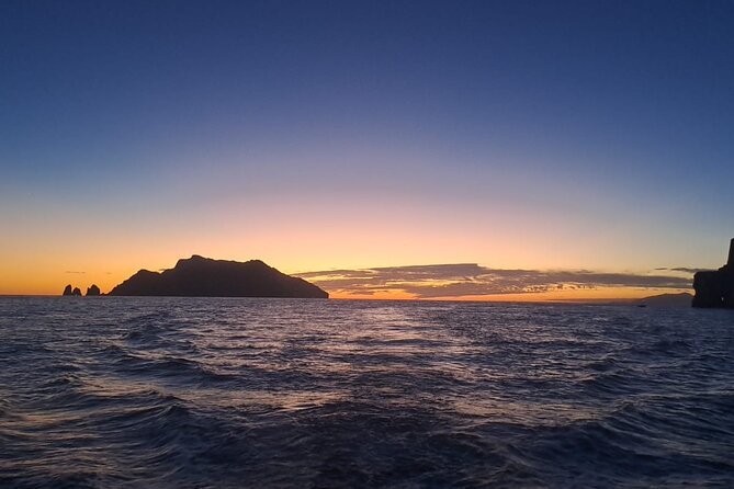Classic Sunset Cruise departing from Sorrento - Cruising past Sorrento’s coastline: views plus guided context