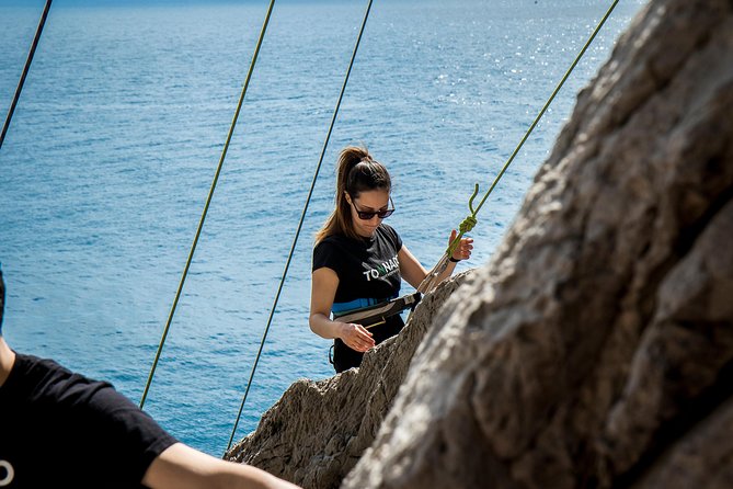 Climbing Experience - Sorrento Coast Punta Campanella - Area Marina Protetta Punta Campanella: learning on real routes