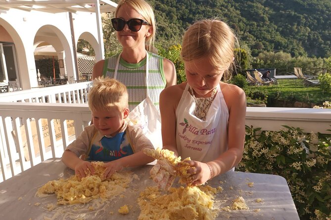 Cooking Class & Guided Farm Tour On The Hills Of Sorrento - Wine and olive oil: why the flavors feel tied together
