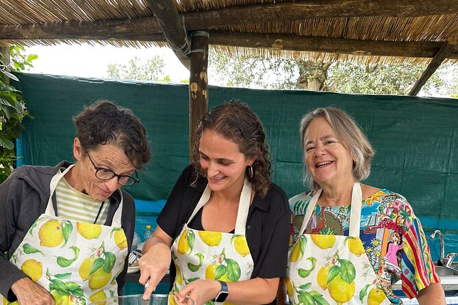 Cooking class in Sorrento - Getting started at the meeting point, then moving to the garden kitchen