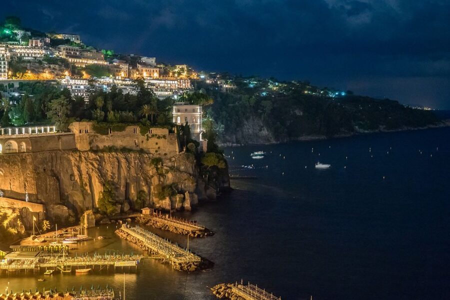 Discover Sorrento: food and walking tour - Ancient lemon grove: the fruit behind Sorrento’s fame