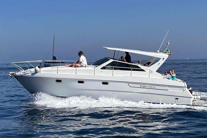 Discover the Amalfi Coast with a private boat tour - Why a private boat day from Sorrento works best