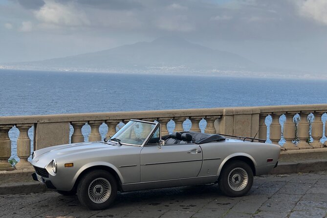 Drive Experience on vintage car - Driving a Vintage Spider Between Sorrento and Amalfi