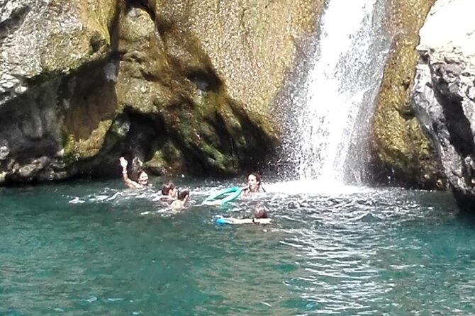 Exclusive Private Boat Tour to capri & Amalfi coast from Sorrento - What’s Included Onboard: Drinks, Snacks, Towels, and Shower Time