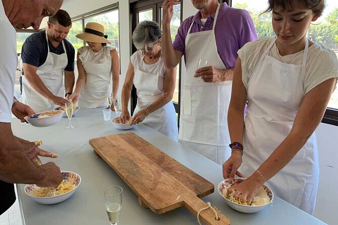 Farm-to-Table Experience: Olive Oil, Garden Tour & Nonna’s Lunch - Your guide and the small-group advantage