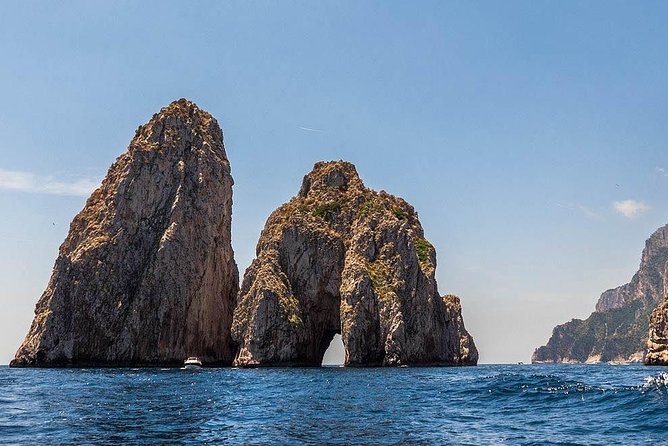 Fishing in the Bay of Sorrento and Capri - Fishing with local Sorrentini anglers, with realistic expectations