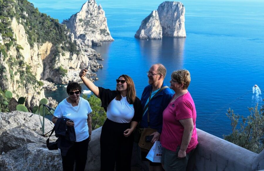 From Capri: Capri Walking Tour - Choosing the Chairlift to Mt. Solaro for Best Views