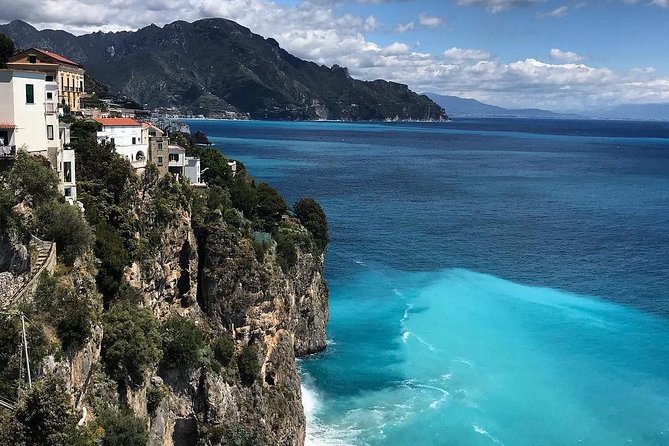 From Naples or Sorrento: Amalfi Coast experiences Positano, Ravello and Amalfi - The cliff road in motion: Praiano sightings and the stop at Conca
