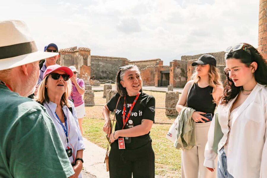 From Naples: Pompeii Skip-the-Line Guided Tour - The 2.5-Hour Walk: Forum, Jupiter, and the City’s Power Center