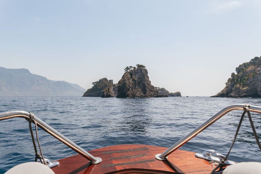 From Sorrento: Amalfi and Positano Full-Day Trip by Boat - What You Eat and Drink: Light Lunch, Snacks, and Coast-Side Cheers