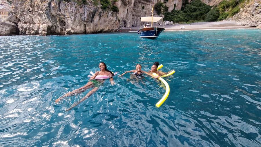 From Sorrento-Capri or Positano: Capri & Positano Boat Tour - The Italian dolce vita vibe, minus the cheesy parts