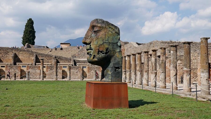 From Sorrento: Day Tour to Pompeii Ruins and Mount Vesuvius - Who this tour fits best