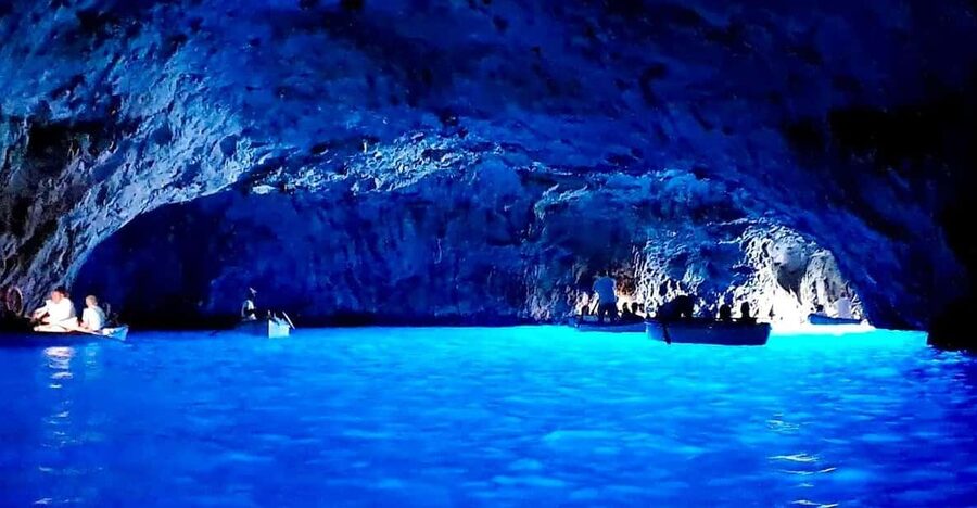 From Sorrento: Discover the island of Capri by private boat - Blue Grotto: the optional €18 visit and the realistic timing