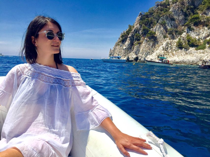 From Sorrento: Ischia and Procida Boat Tour - Small-group service: what to watch for with your skipper and guide