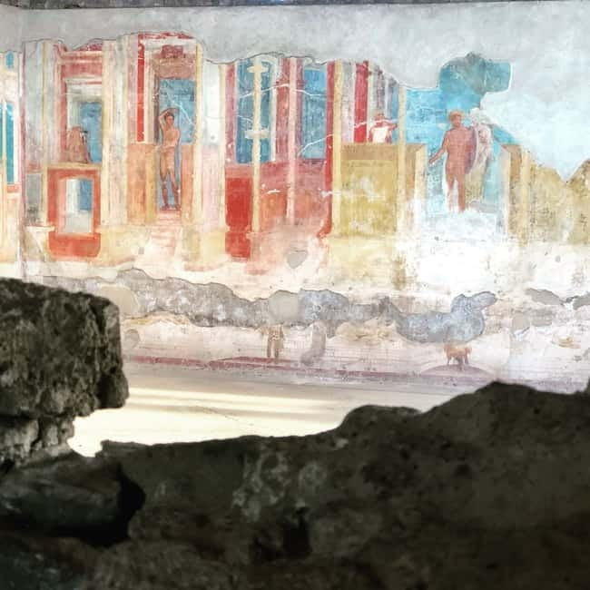 From Sorrento: Pompeii Guided Tour with Skip the Line - Why the small group matters at Pompeii