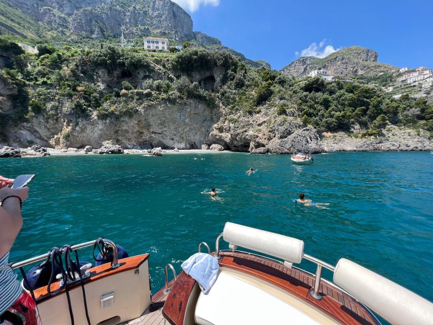 From Sorrento: Positano Private boat tour Full day - Bay of Recommone and the Amalfi grotto visit