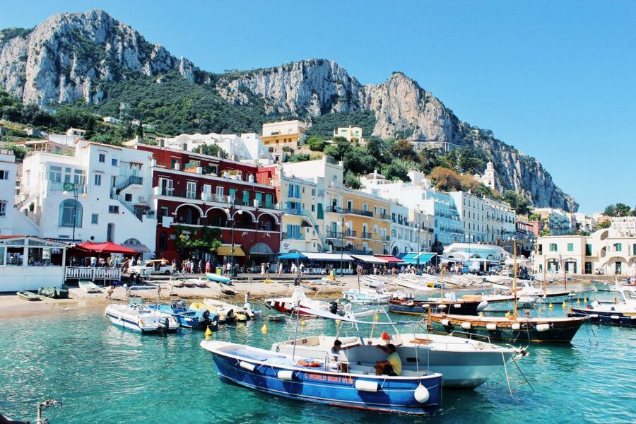 From Sorrento: Round-Trip Ferry Ticket to Capri and Positano - Onboard details that affect how happy you feel