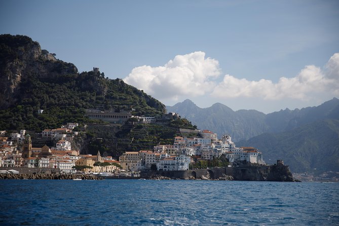 Full Day Cruise: Capri and Positano from Sorrento - Sorrento to Capri and Positano by private boat: the feel of the day