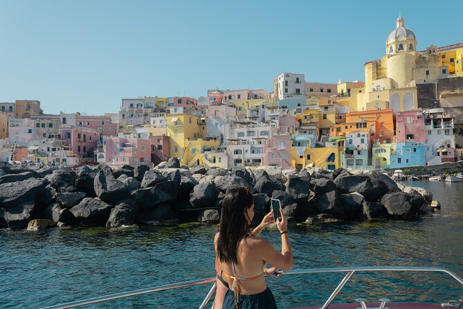Full-Day Private Boat Tour to Gulf of Naples: Ischia & Procida - Ischia Porto and the choose-your-own-land options