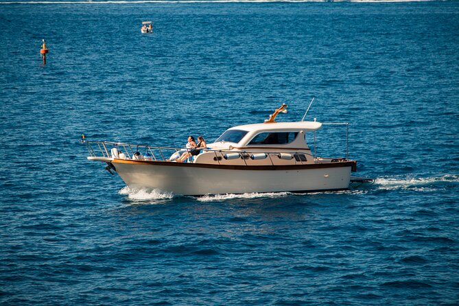 Full-Day Private Guided Boat Tour in Amalfi - Stop 5: Spiaggia di Tordigliano for the swim cove finish