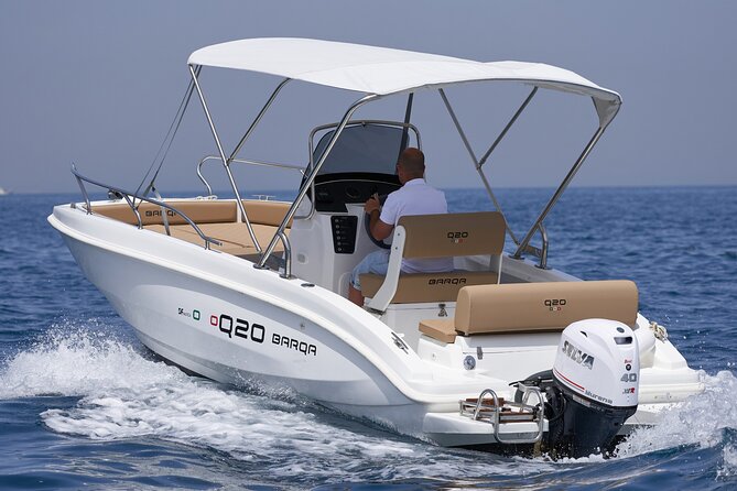 Full Day Private Tour from Sorrento to Capri by speedboat - Stop 1: Bagni Regina Giovanna, the Queen Giovanna Baths