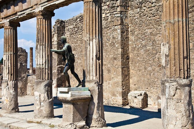 Full Day Private Tour of Pompeii and Naples from Sorrento - Short Naples stops that actually help you orient
