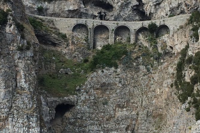 Full-Day Sorrento Positano Pompeii Tour - Timing, walking level, and what to wear