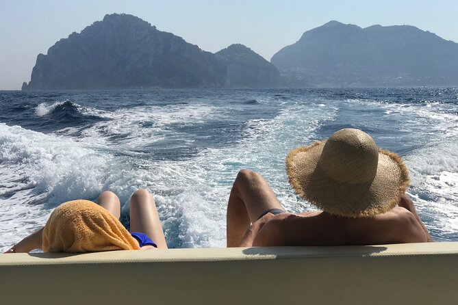 Guided day by boat to the Secrets of the Island of Capri - Marina Piccola swimming and your long Capri break: how to spend the day wisely