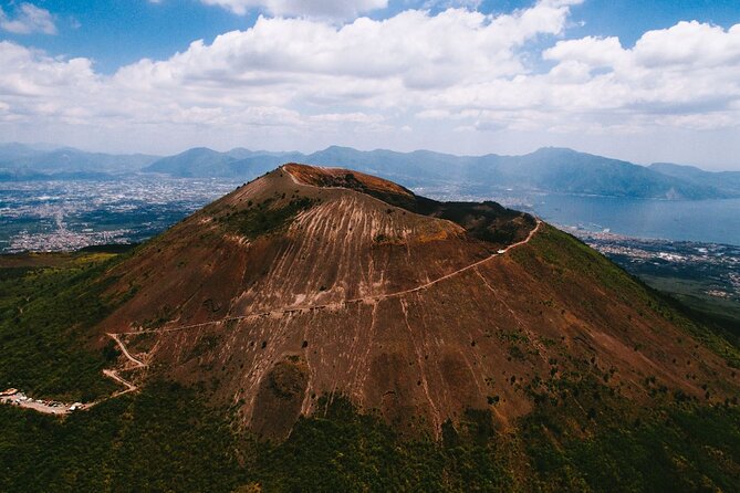 Guided Tour to Pompeii Ruins and Vesuvius from Sorrento - The Western Part of Pompeii: Forum Energy, Bath Culture, and House Details