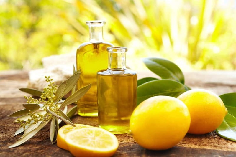 Guided Walking Tour of Sorrento with Limoncello Tasting - First stop: Piazza Tasso and getting your bearings fast