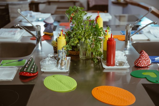 Hands-On Italian Cooking Class with Local Sorrento Chef - Who teaches you, and why that coaching style matters