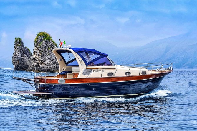 Ischia and Procida private boat tour - Sorrento start at 9:30 am: timing that works for two islands