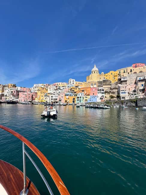 Ischia and Procida Private Day Cruise : From Sorrento - Procida break time: harbor energy, shopping, and an easy walk