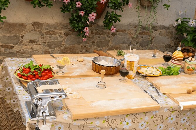 Marì Cooking Class in a Family Farm with Amalfi Coast view - Getting There From Sorrento and What the Day’s Timing Means